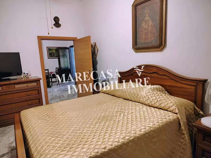 Immagine 11 di Appartamento in vendita  a Carrara