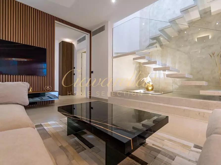 Immagine 44 di Villa in affitto  a Forte Dei Marmi