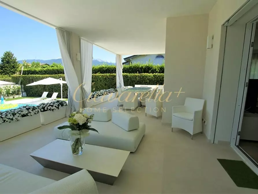 Immagine 7 di Villa in affitto  a Forte Dei Marmi