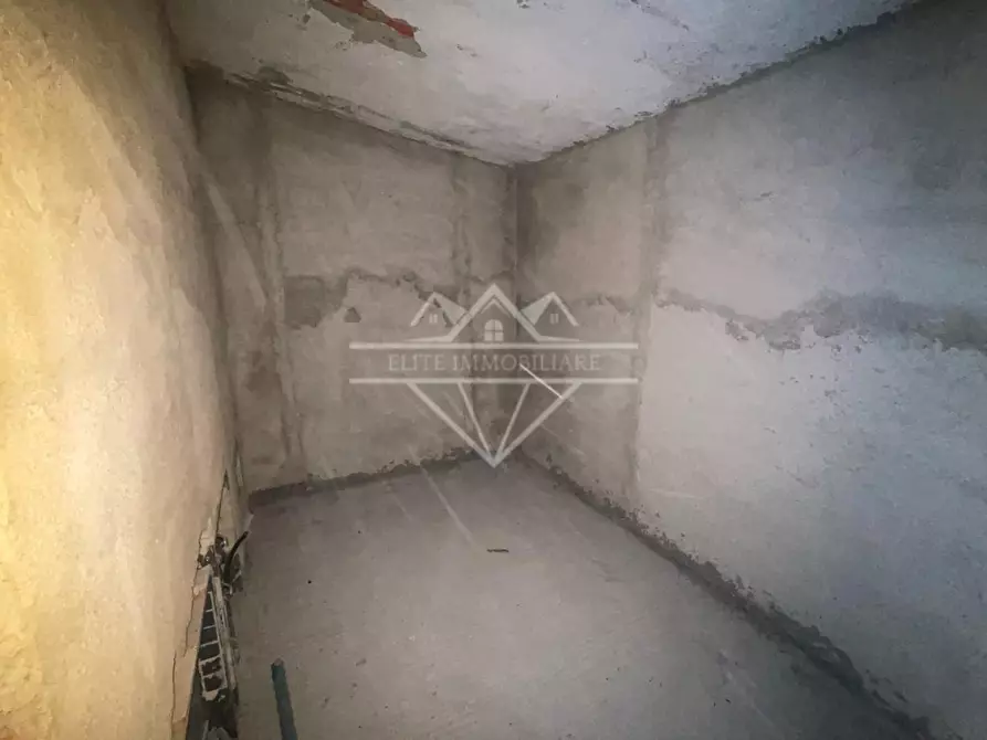Immagine 8 di Casa bifamiliare in vendita  a Castelnuovo Magra