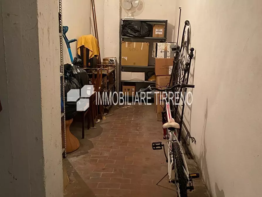 Immagine 9 di Appartamento in vendita  a Massa