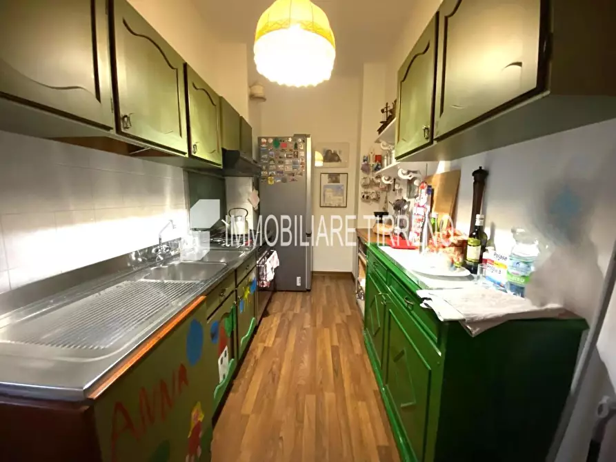 Immagine 4 di Appartamento in vendita  a Massa