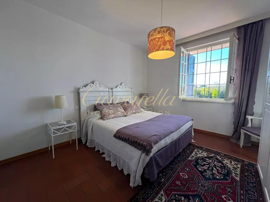 Immagine 22 di Villa in affitto  a Forte Dei Marmi