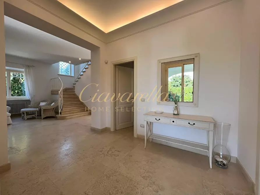 Immagine 29 di Villa in affitto  a Forte Dei Marmi