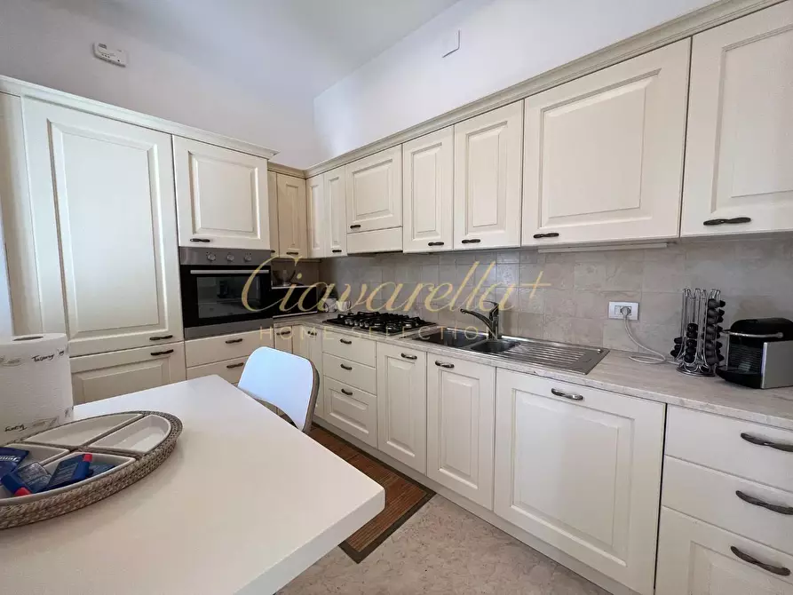 Immagine 33 di Villa in affitto  a Forte Dei Marmi