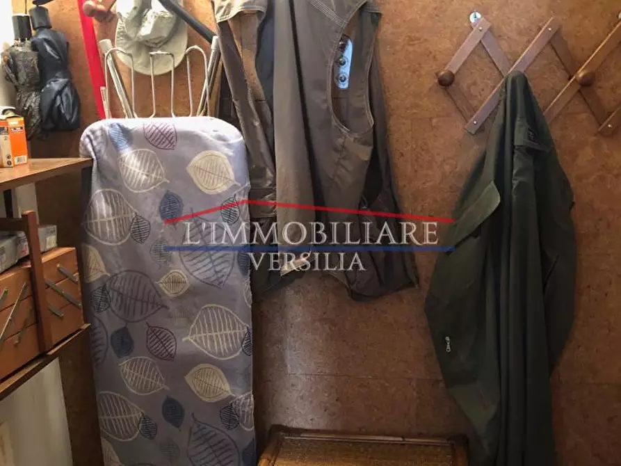 Immagine 21 di Casa semindipendente in vendita  a Montignoso