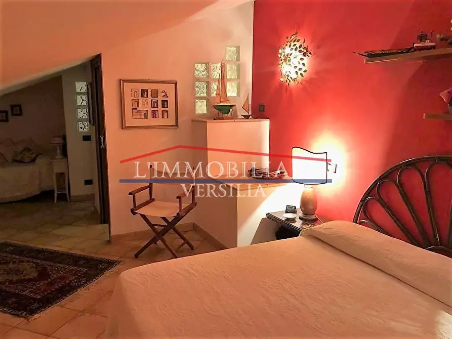 Immagine 32 di Casa semindipendente in vendita  a Montignoso