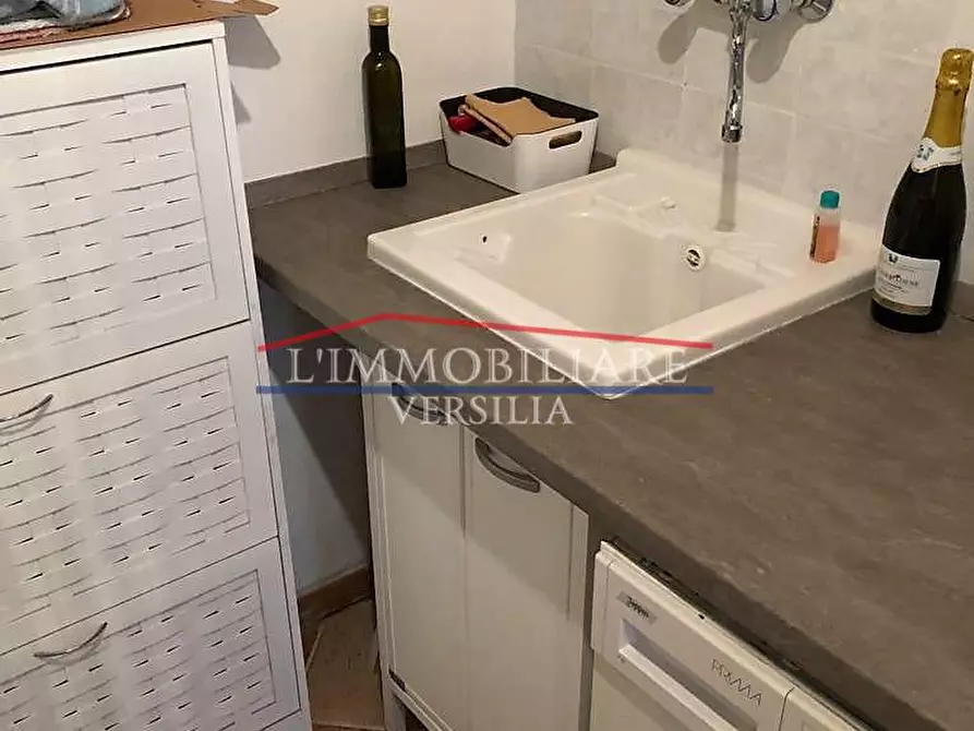 Immagine 20 di Casa semindipendente in vendita  a Montignoso