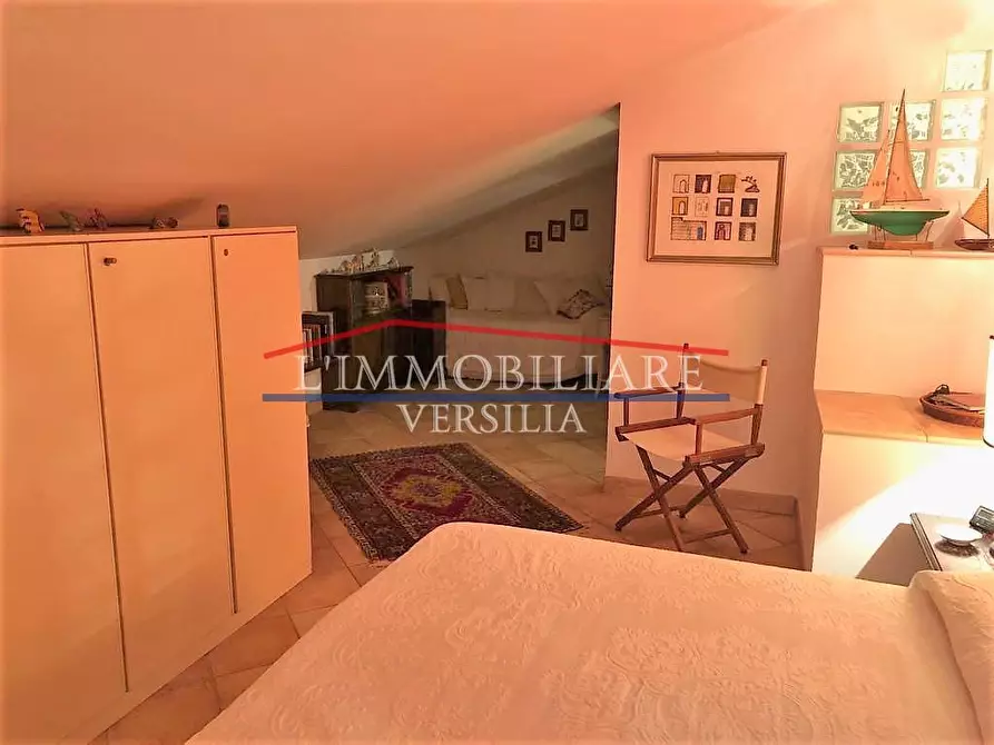 Immagine 31 di Casa semindipendente in vendita  a Montignoso