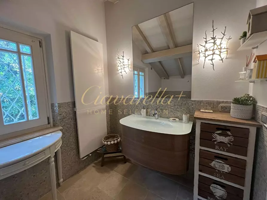 Immagine 30 di Villa in affitto  a Forte Dei Marmi