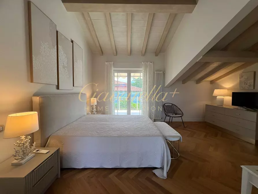 Immagine 29 di Villa in affitto  a Forte Dei Marmi