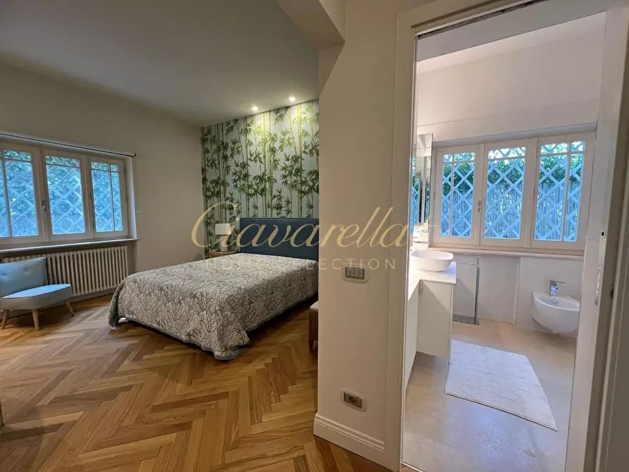 Immagine 14 di Villa in affitto  a Forte Dei Marmi