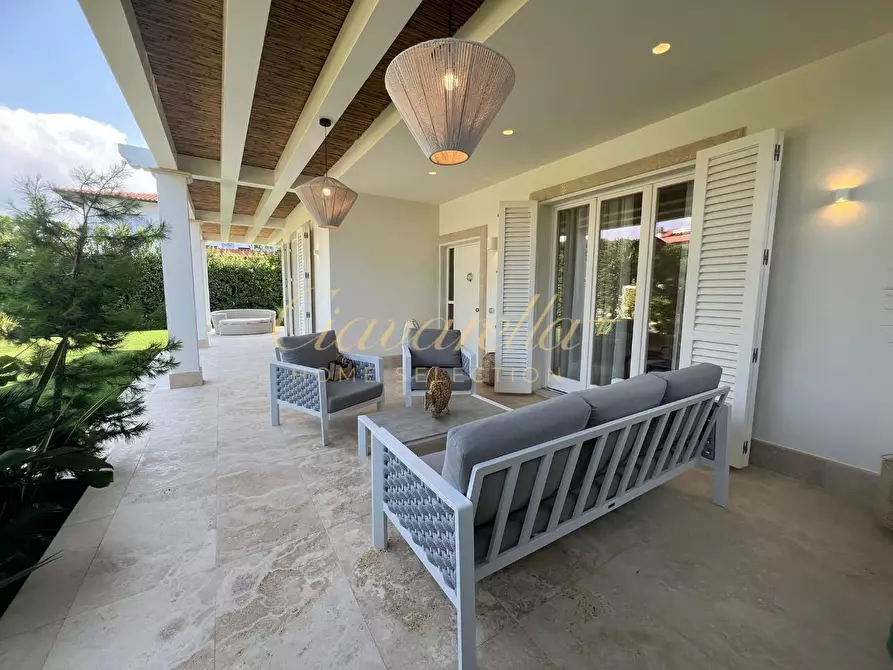 Immagine 37 di Villa in affitto  a Forte Dei Marmi