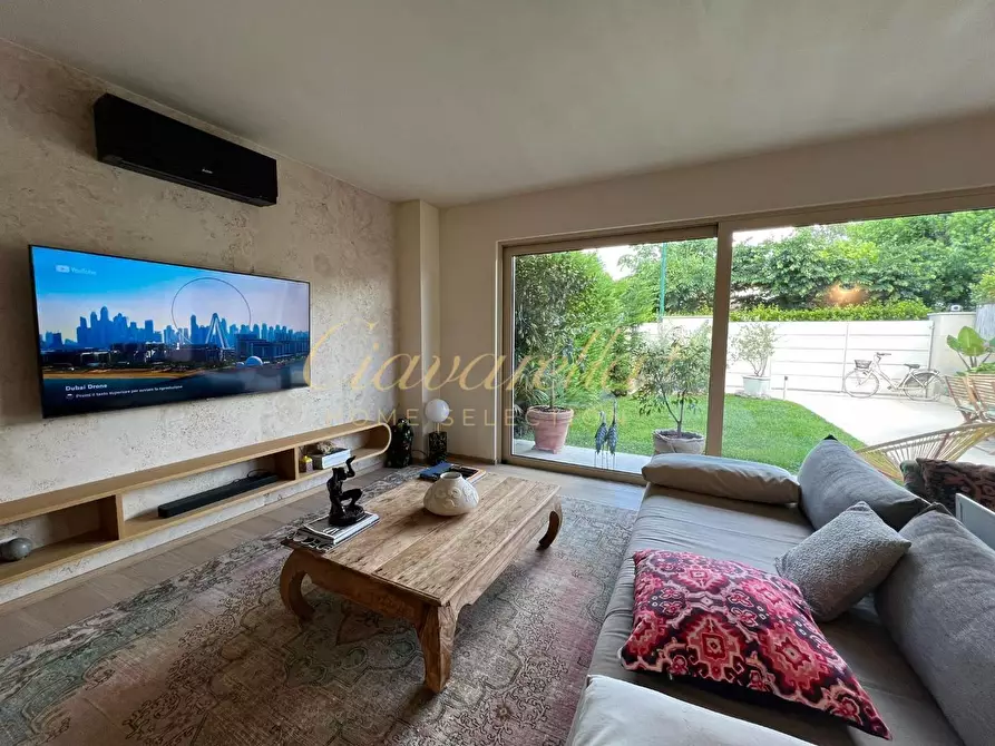 Immagine 3 di Casa bifamiliare in affitto  a Forte Dei Marmi