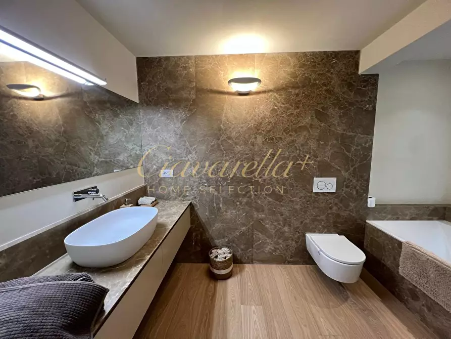 Immagine 15 di Casa bifamiliare in affitto  a Forte Dei Marmi