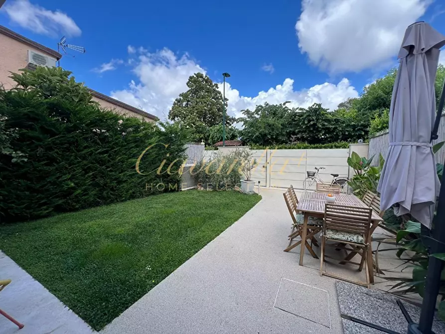 Immagine 12 di Casa bifamiliare in affitto  a Forte Dei Marmi