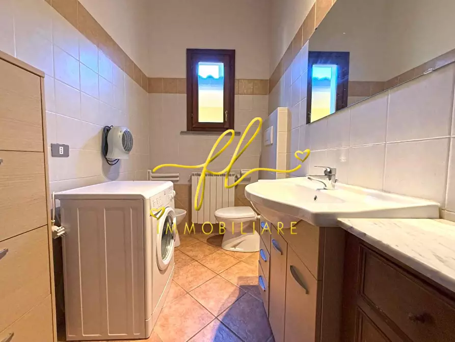 Immagine 8 di Appartamento in vendita  a Guardistallo