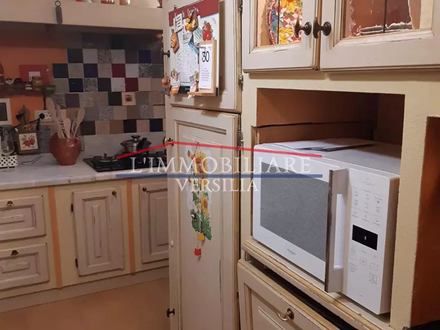 Immagine 32 di Casa bifamiliare in vendita  a Montignoso