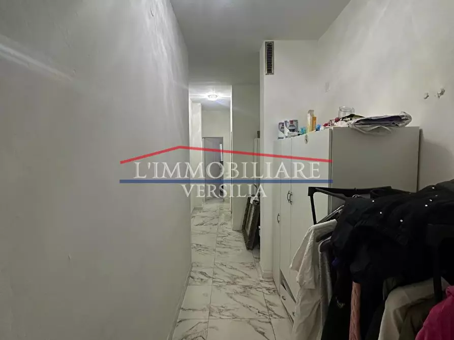 Immagine 14 di Appartamento in vendita  a Massa