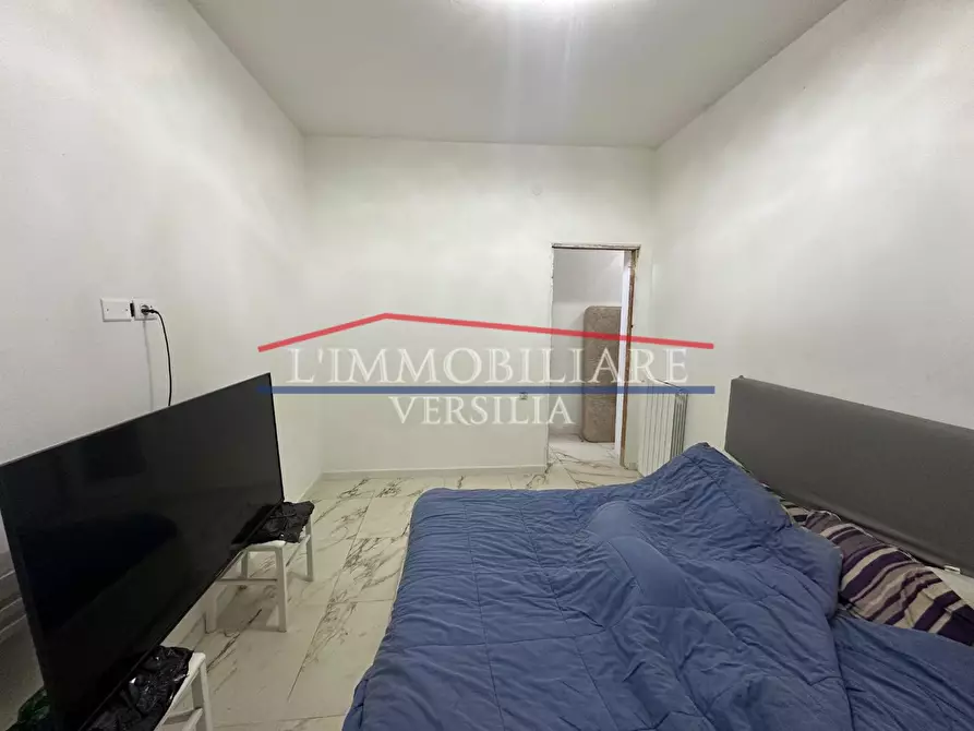 Immagine 5 di Appartamento in vendita  a Massa