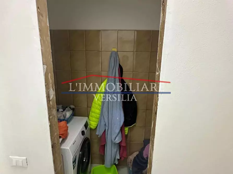 Immagine 12 di Appartamento in vendita  a Massa