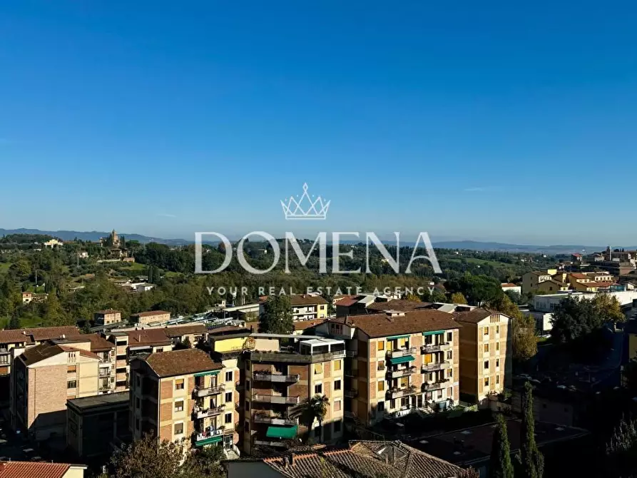 Immagine 16 di Bar / Ristorante in vendita  a Siena