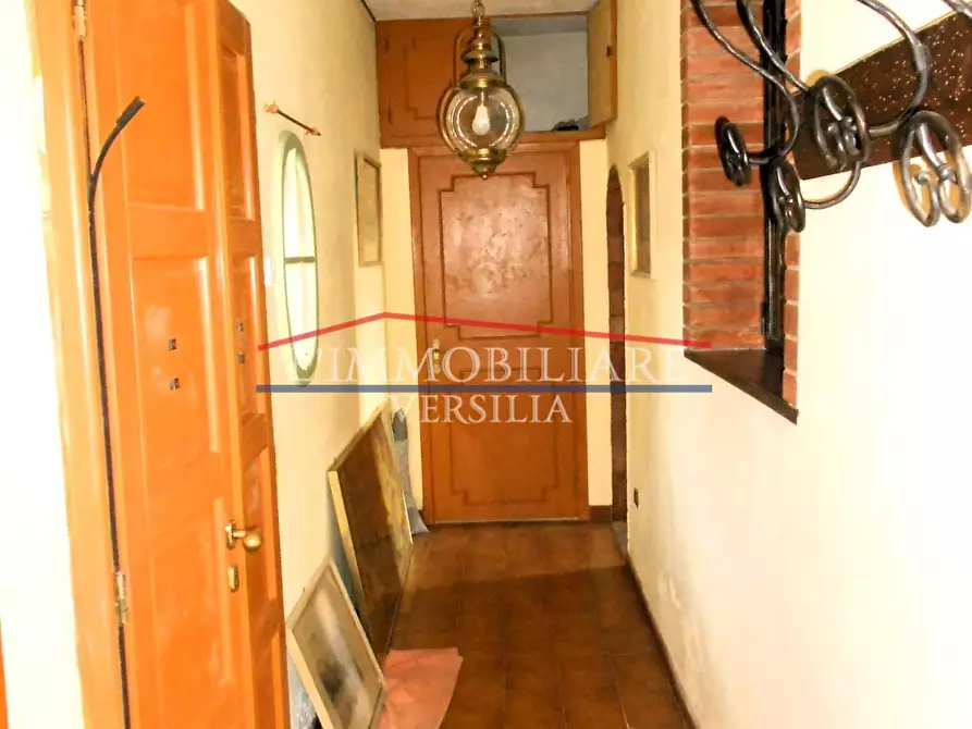 Immagine 27 di Casa bifamiliare in vendita  a Massa