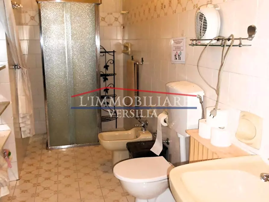 Immagine 23 di Casa bifamiliare in vendita  a Massa