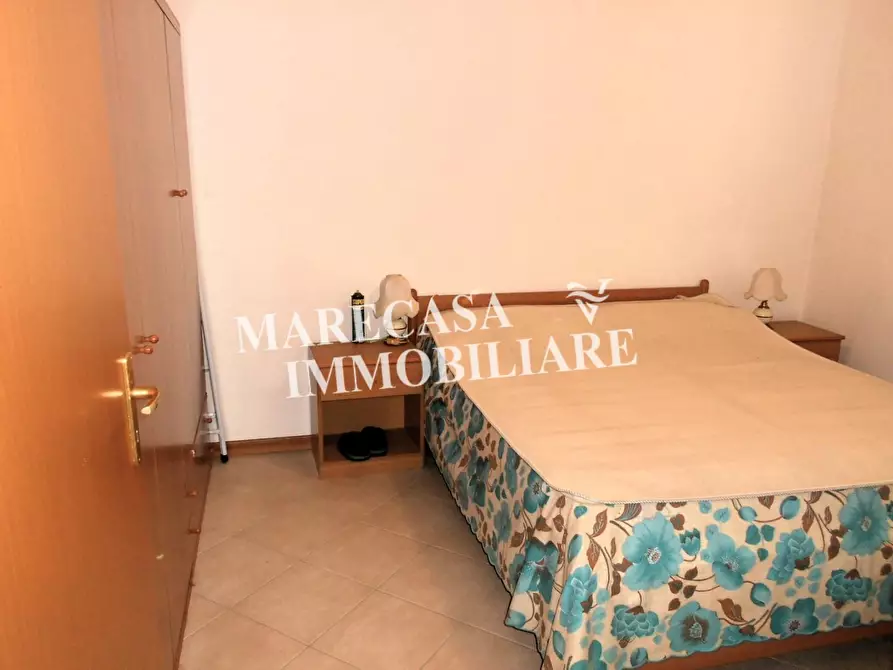 Immagine 11 di Appartamento in vendita  a Carrara