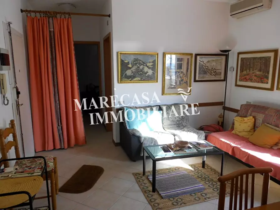 Immagine 9 di Appartamento in vendita  a Carrara