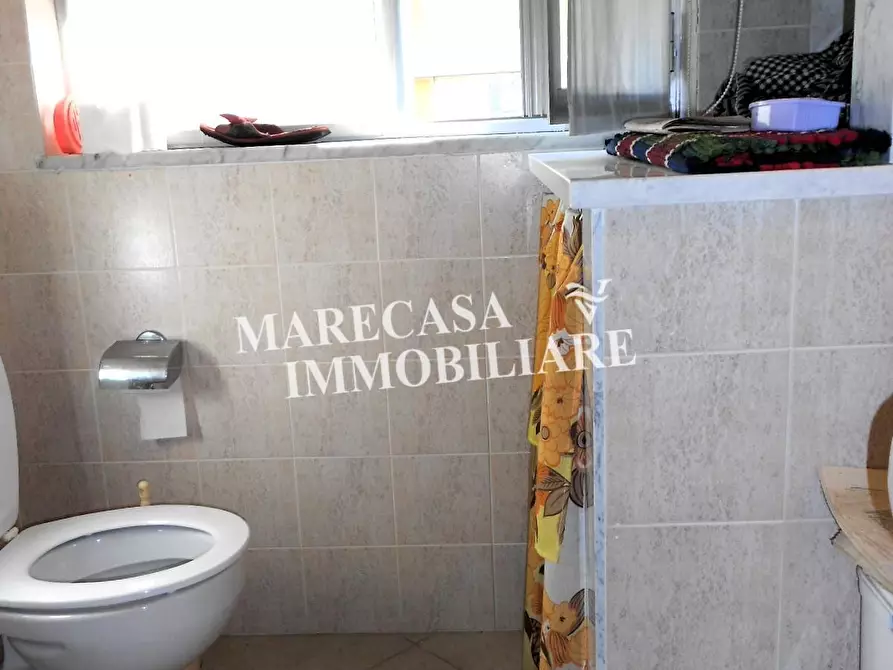 Immagine 19 di Appartamento in vendita  a Carrara