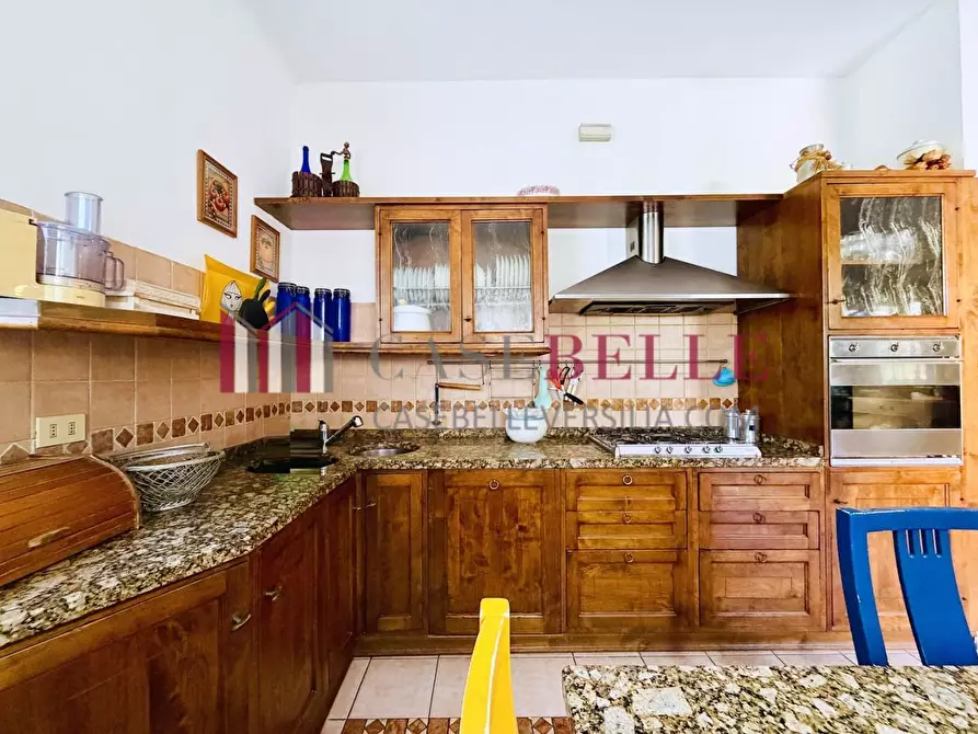 Immagine 3 di Appartamento in affitto  a Pietrasanta