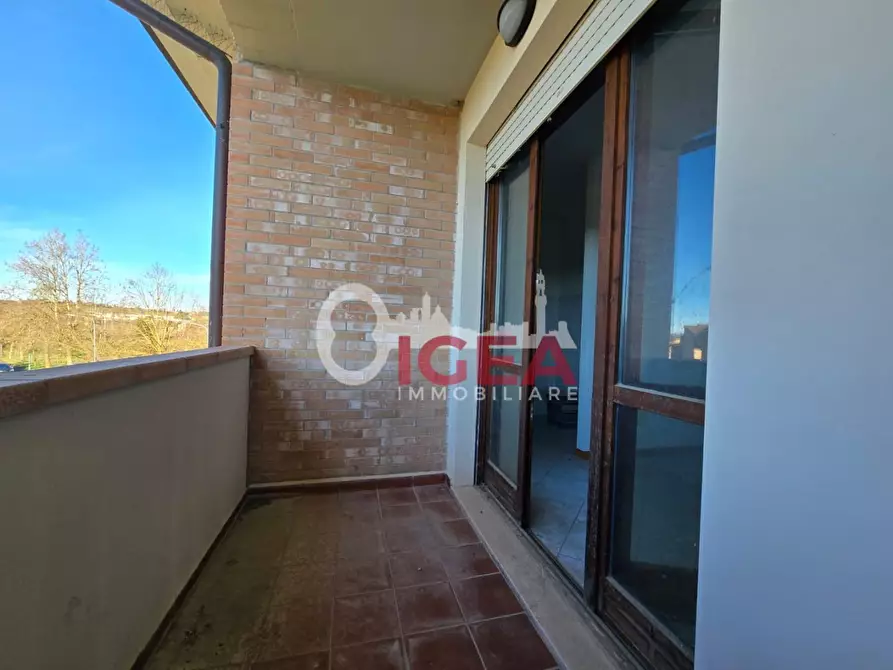 Immagine 8 di Appartamento in vendita  a Siena