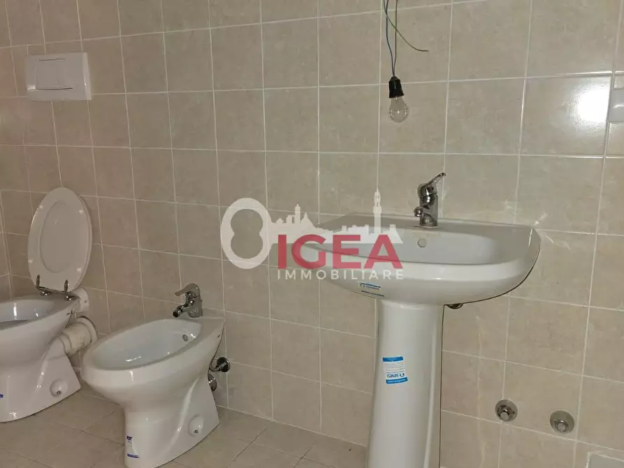 Immagine 25 di Appartamento in vendita  a Siena