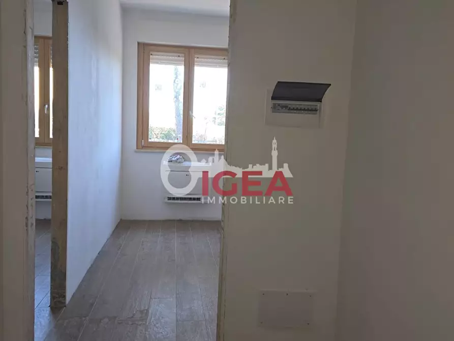 Immagine 6 di Appartamento in vendita  a Siena