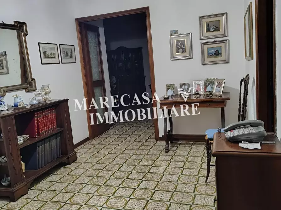 Immagine 4 di Appartamento in vendita  a Carrara