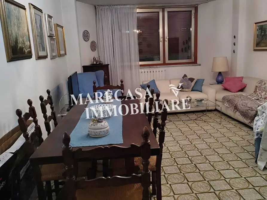 Immagine 10 di Appartamento in vendita  a Carrara