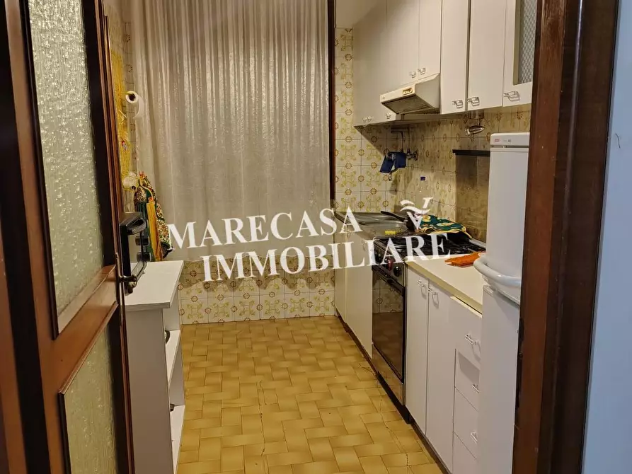 Immagine 5 di Appartamento in vendita  a Carrara