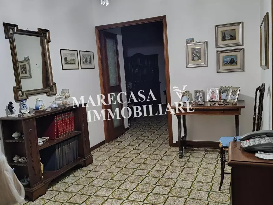 Immagine 3 di Appartamento in vendita  a Carrara