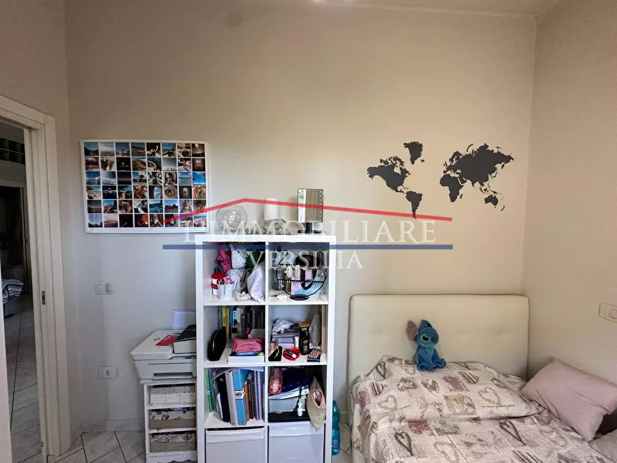 Immagine 13 di Appartamento in vendita  a Montignoso