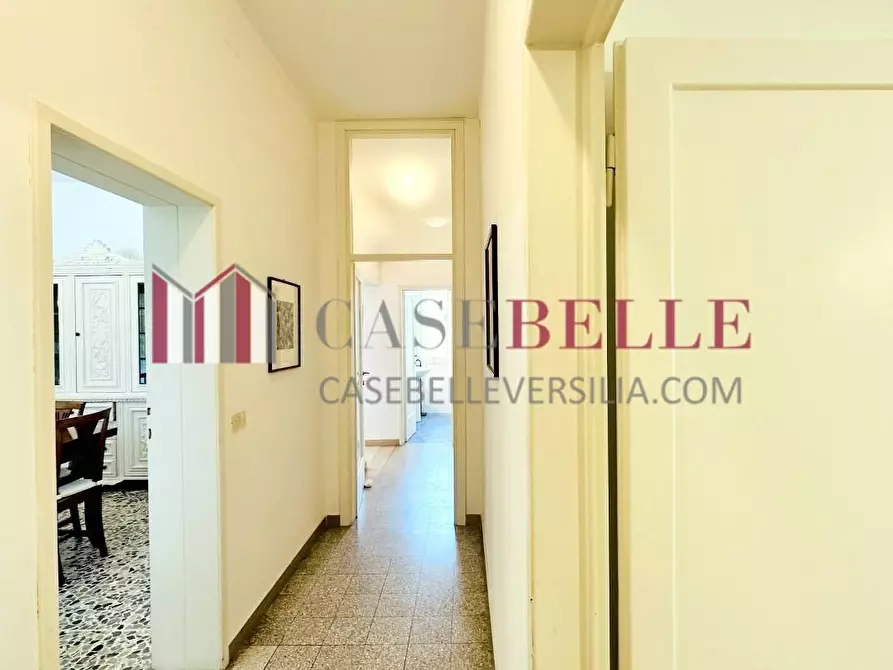 Immagine 39 di Casa indipendente in affitto  a Forte Dei Marmi