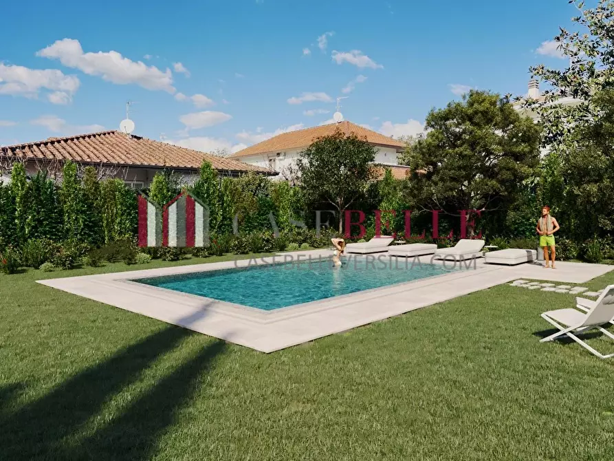 Immagine 3 di Casa indipendente in affitto  a Forte Dei Marmi