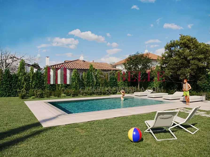 Immagine 4 di Casa indipendente in affitto  a Forte Dei Marmi