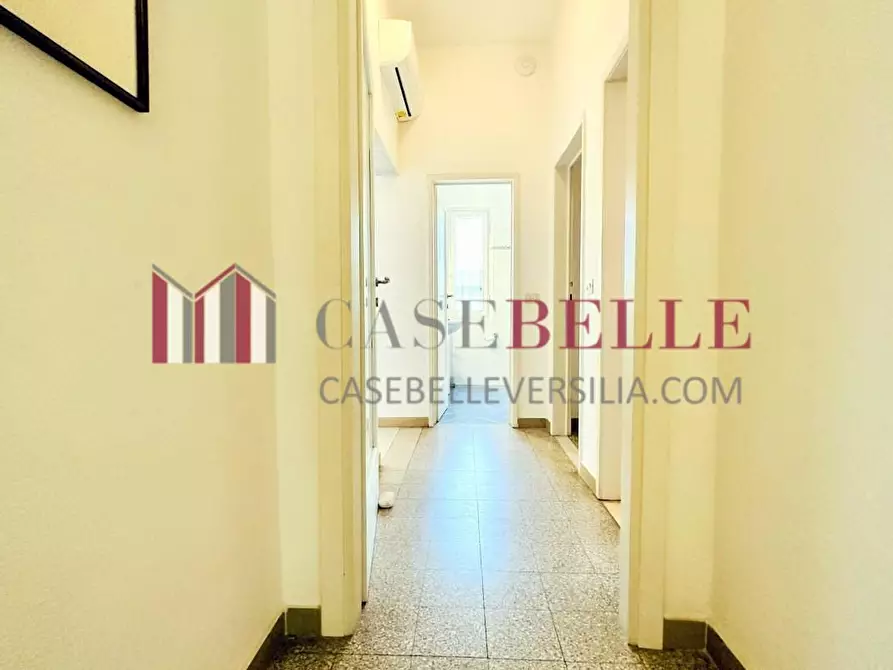 Immagine 46 di Casa indipendente in affitto  a Forte Dei Marmi