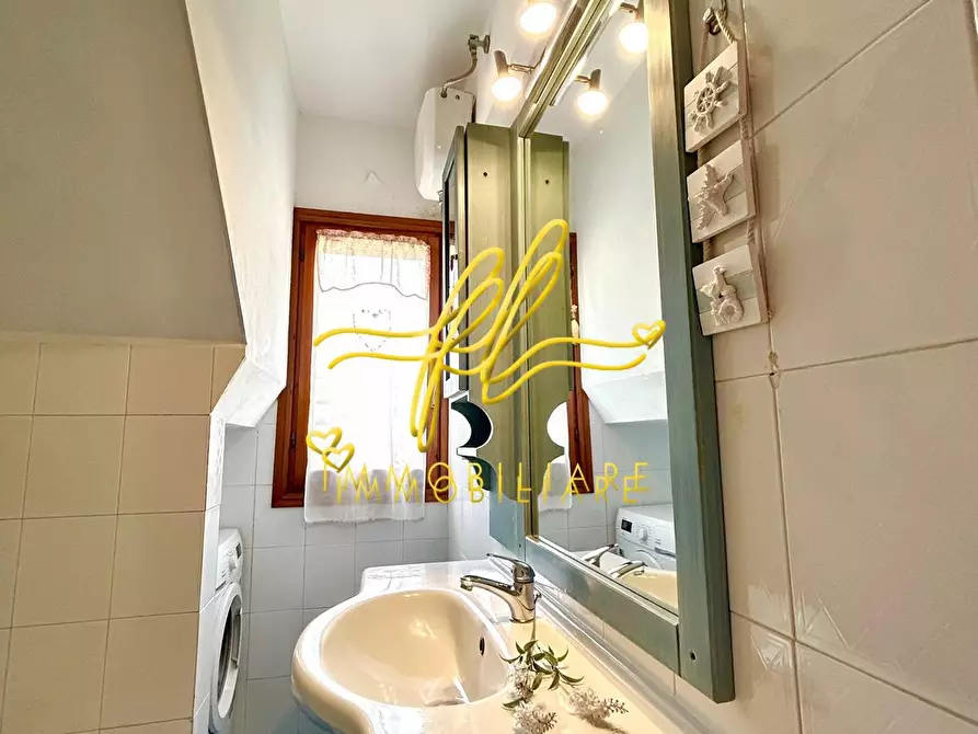 Immagine 7 di Appartamento in vendita  a Porto Azzurro