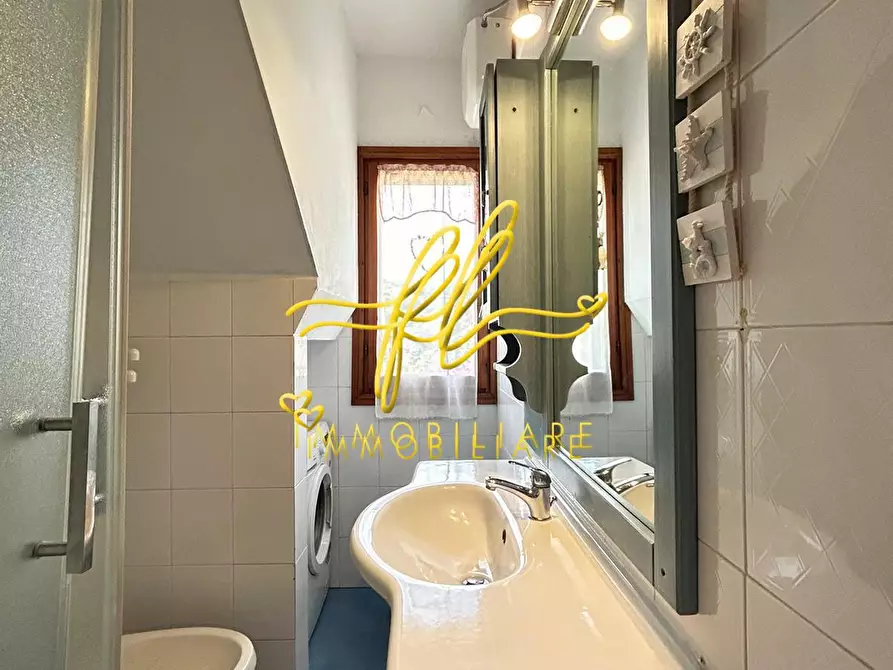 Immagine 9 di Appartamento in vendita  a Porto Azzurro