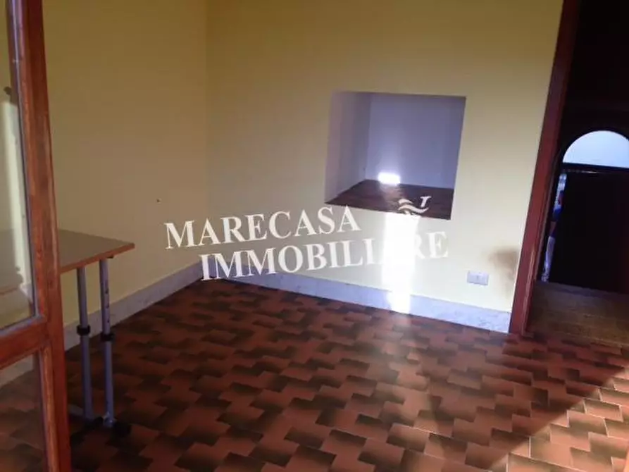 Immagine 11 di Villa in vendita  a Ortonovo