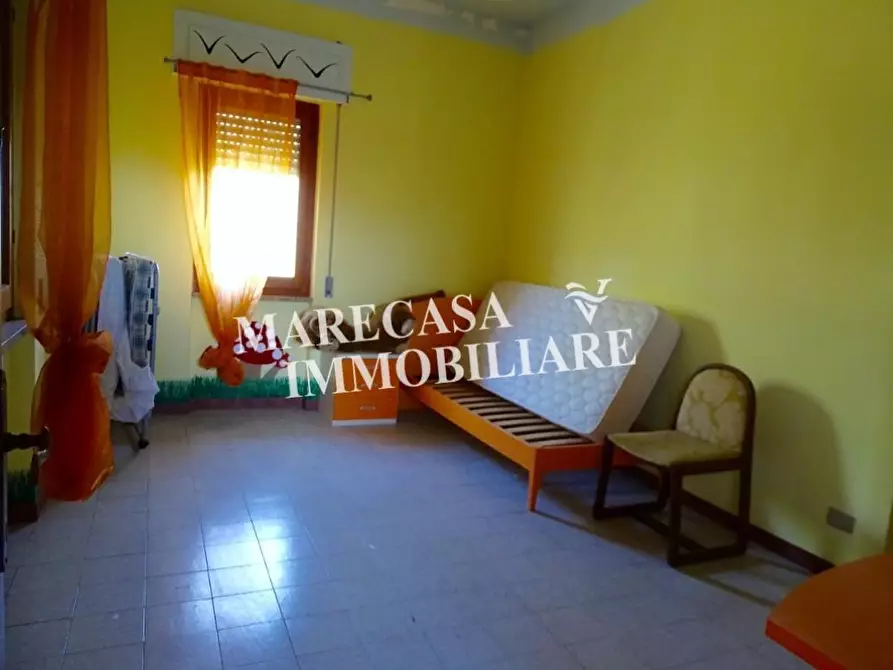 Immagine 22 di Villa in vendita  a Ortonovo