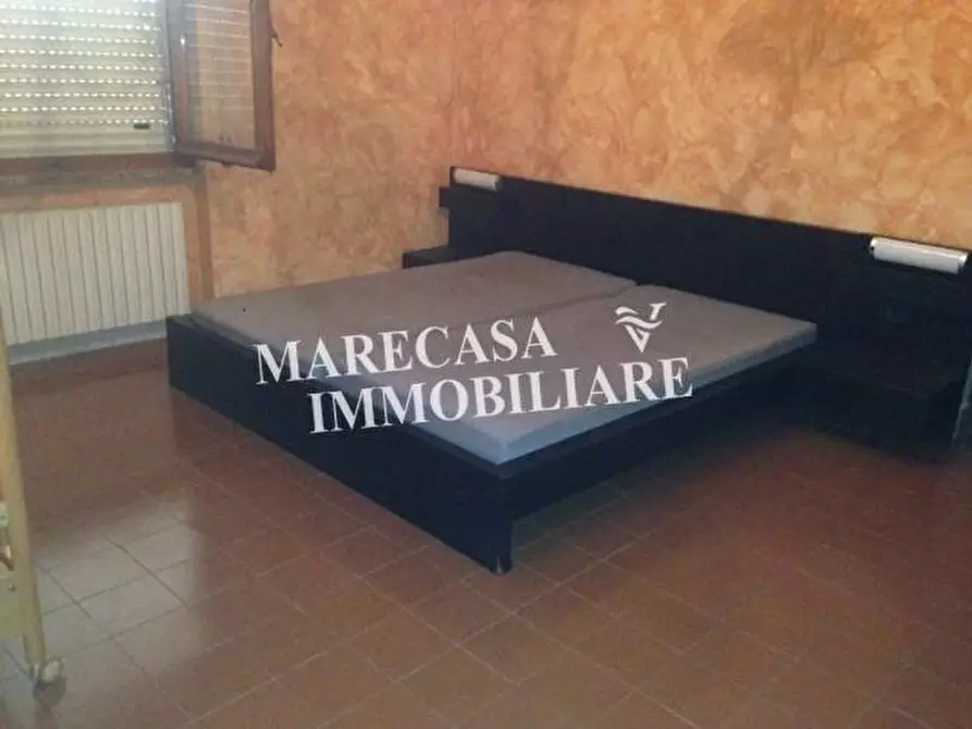 Immagine 6 di Villa in vendita  a Ortonovo