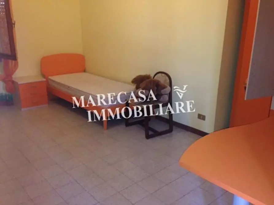 Immagine 13 di Villa in vendita  a Ortonovo